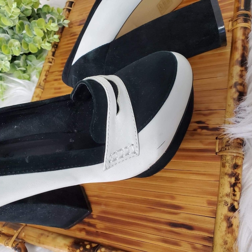 Shellys  London - Picture 6 of 13